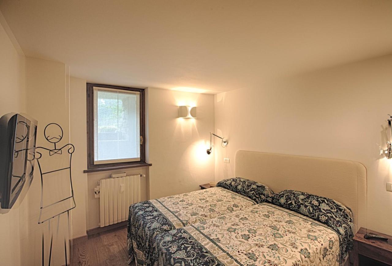 Joivy Superb Apartments For 6 With Mountain View And Garden In Courmayeur Exterior foto